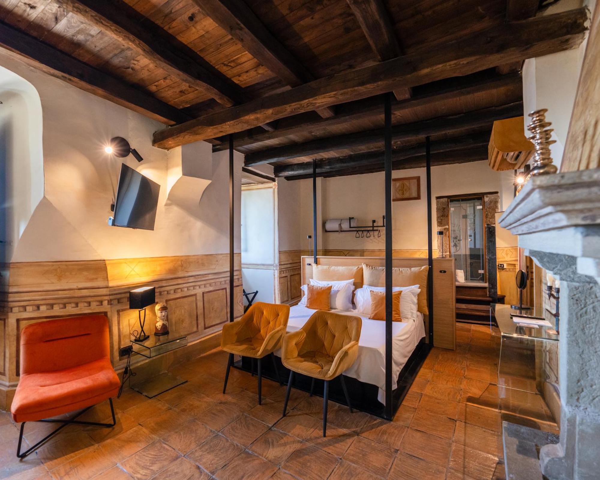 Hotel Castello Di Limatola