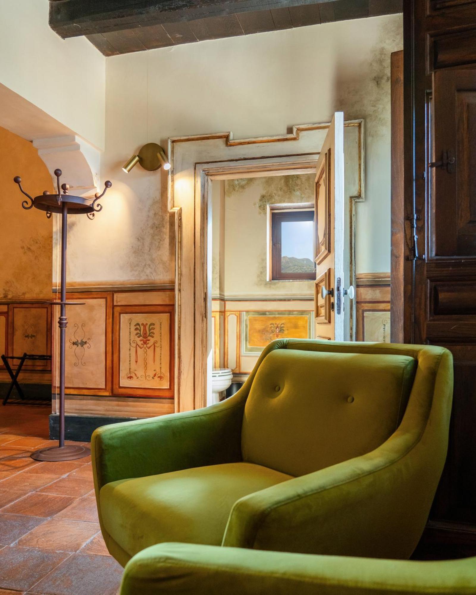 Castello Di Hotel